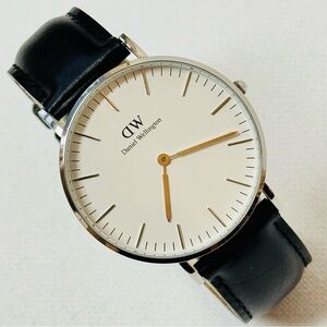 Daniel Wellington Classic 36mm Men's Women's Silver Watch Black Leather B36S8